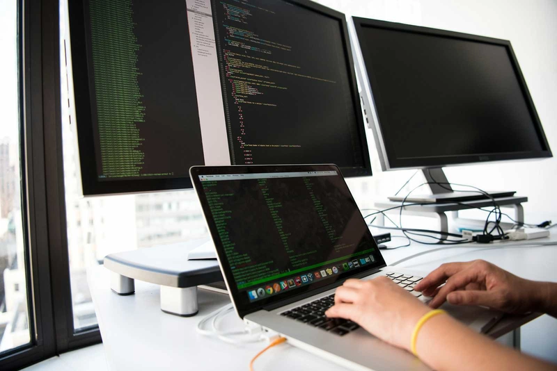 Unlocking the Power of Async Programming in FastAPI (and Flask!)