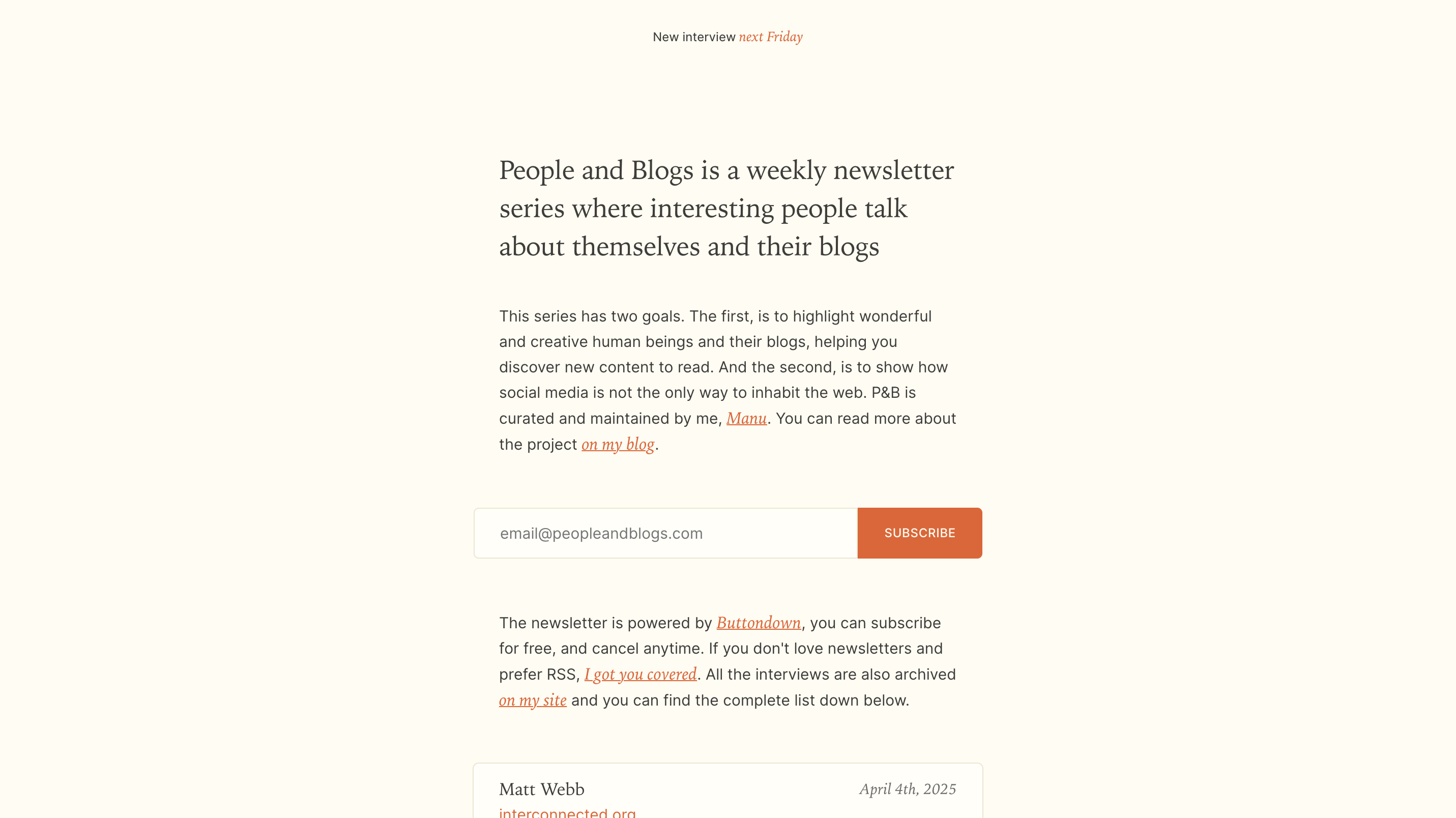 People and Blogs features a very clean and minimal text only design