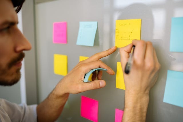 Distribution & Dev Workflow: Shipping Software vs Deploying the Web