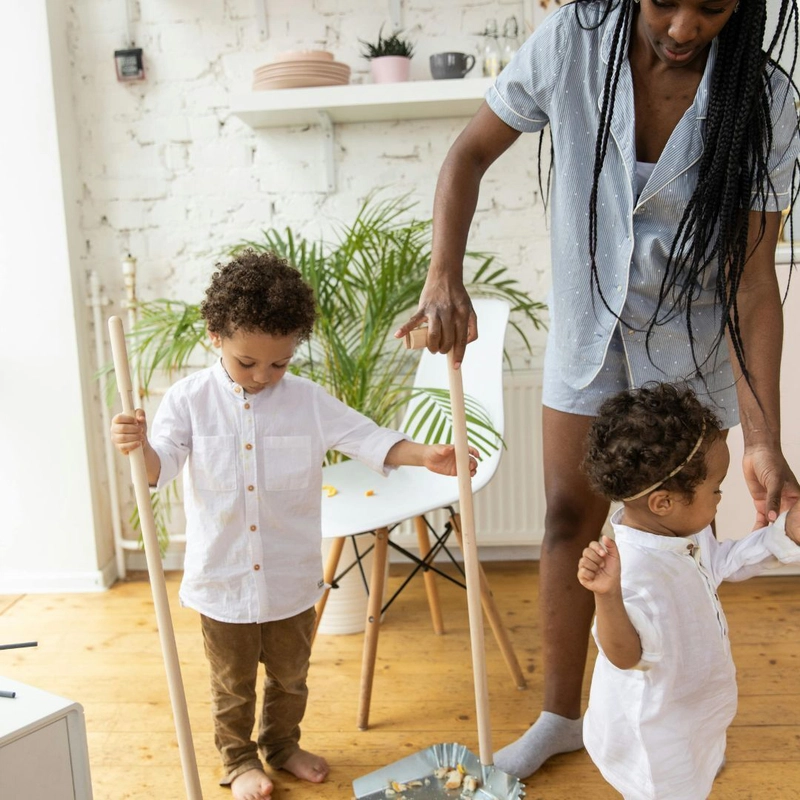 Advantages of Hiring Professional Cleaning Services in Homes with Children and Babies