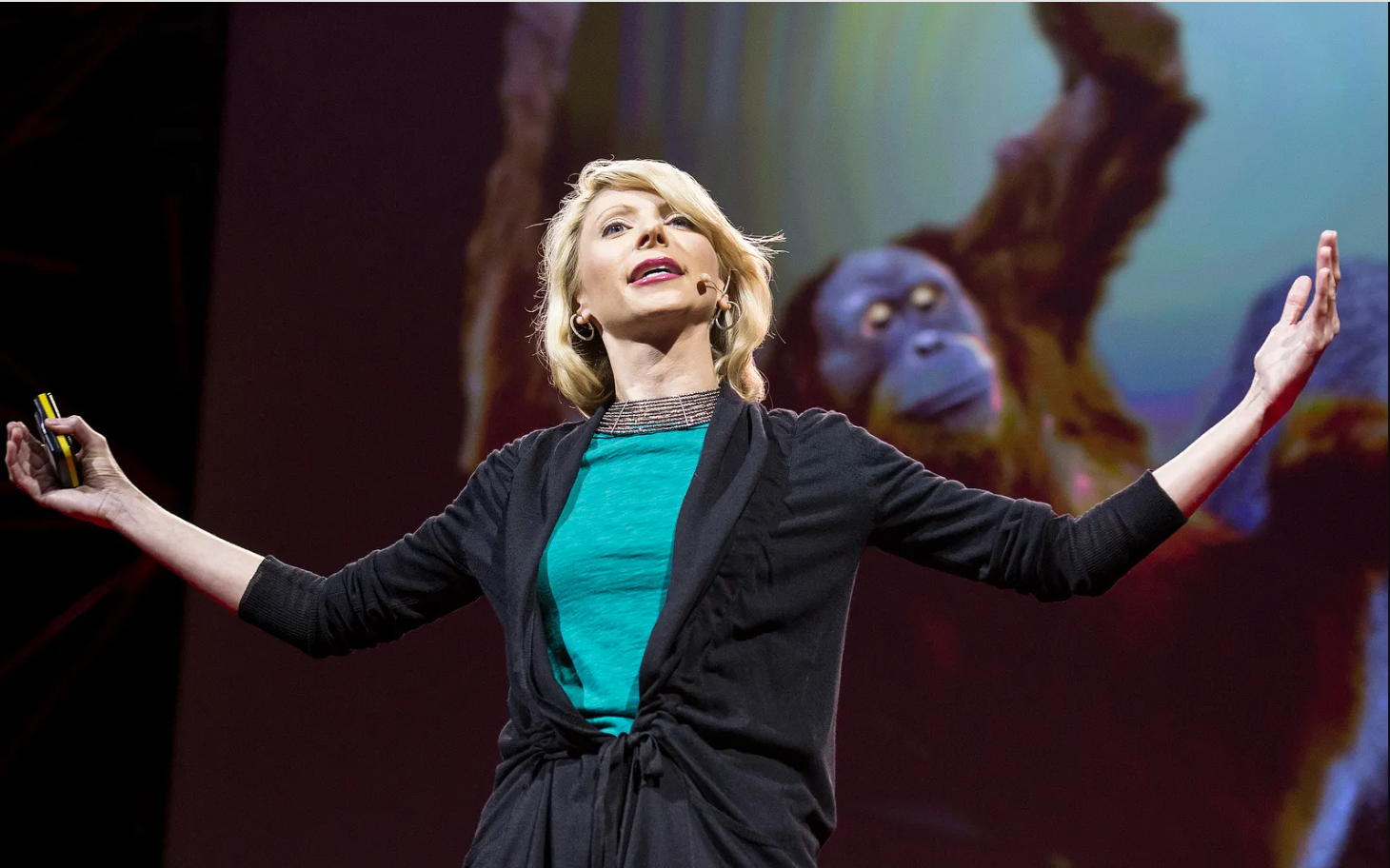 Amy Cuddy’s Power Pose: Boost Confidence in Minutes