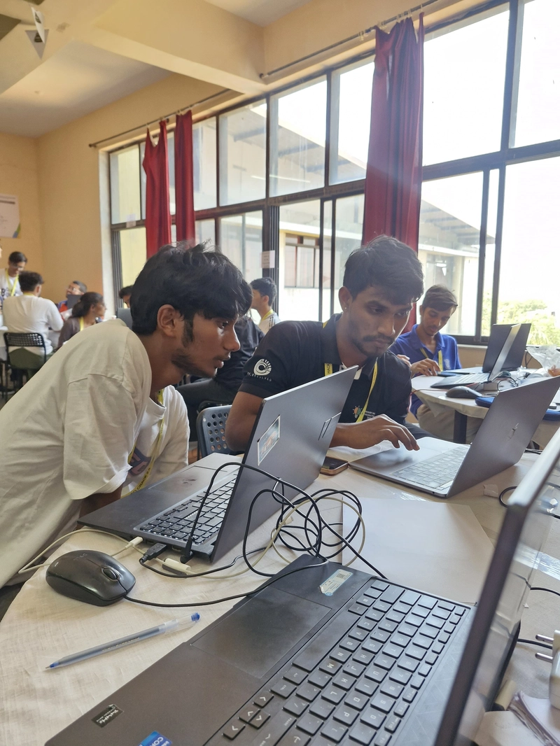 Write Internals and Get CGPA ❌ | Bunk Internals and Win Hackathons ✅ - Our Hack to Crack 2.0 Journey